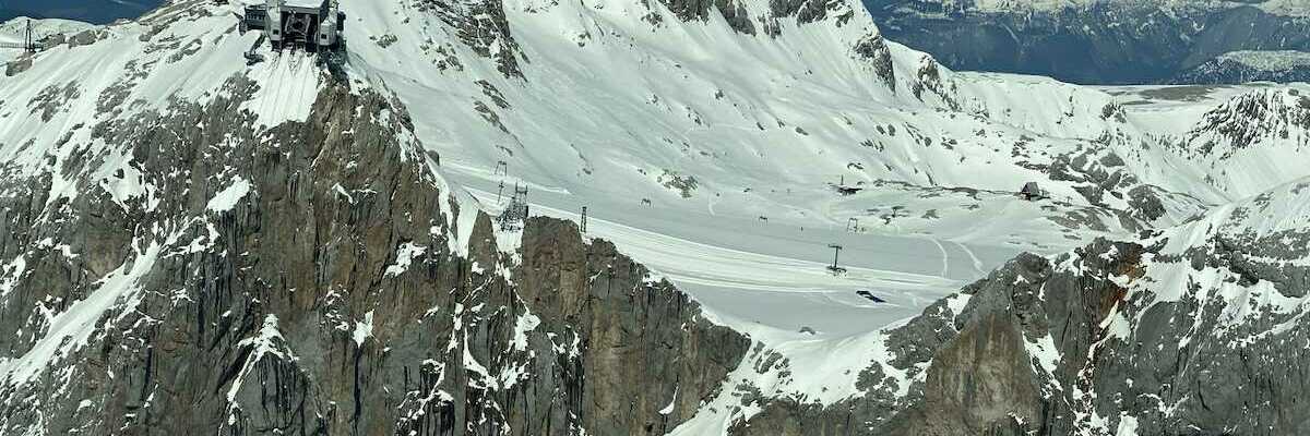 Flugwegposition um 12:08:57: Aufgenommen in der Nähe von Gemeinde Ramsau am Dachstein, 8972, Österreich in 2694 Meter